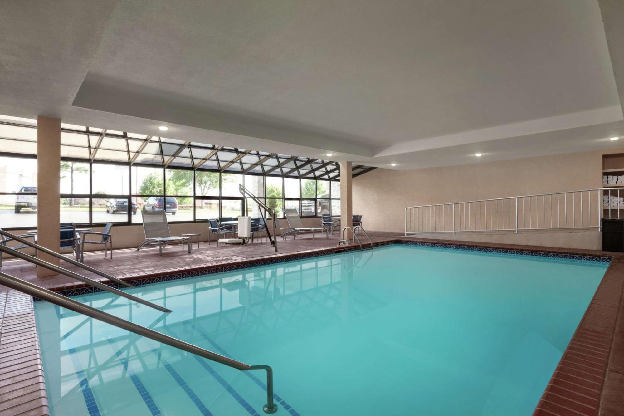 Hampton By Hilton Oklahoma City I-40 East- Tinker Afb Midwest City Exterior photo