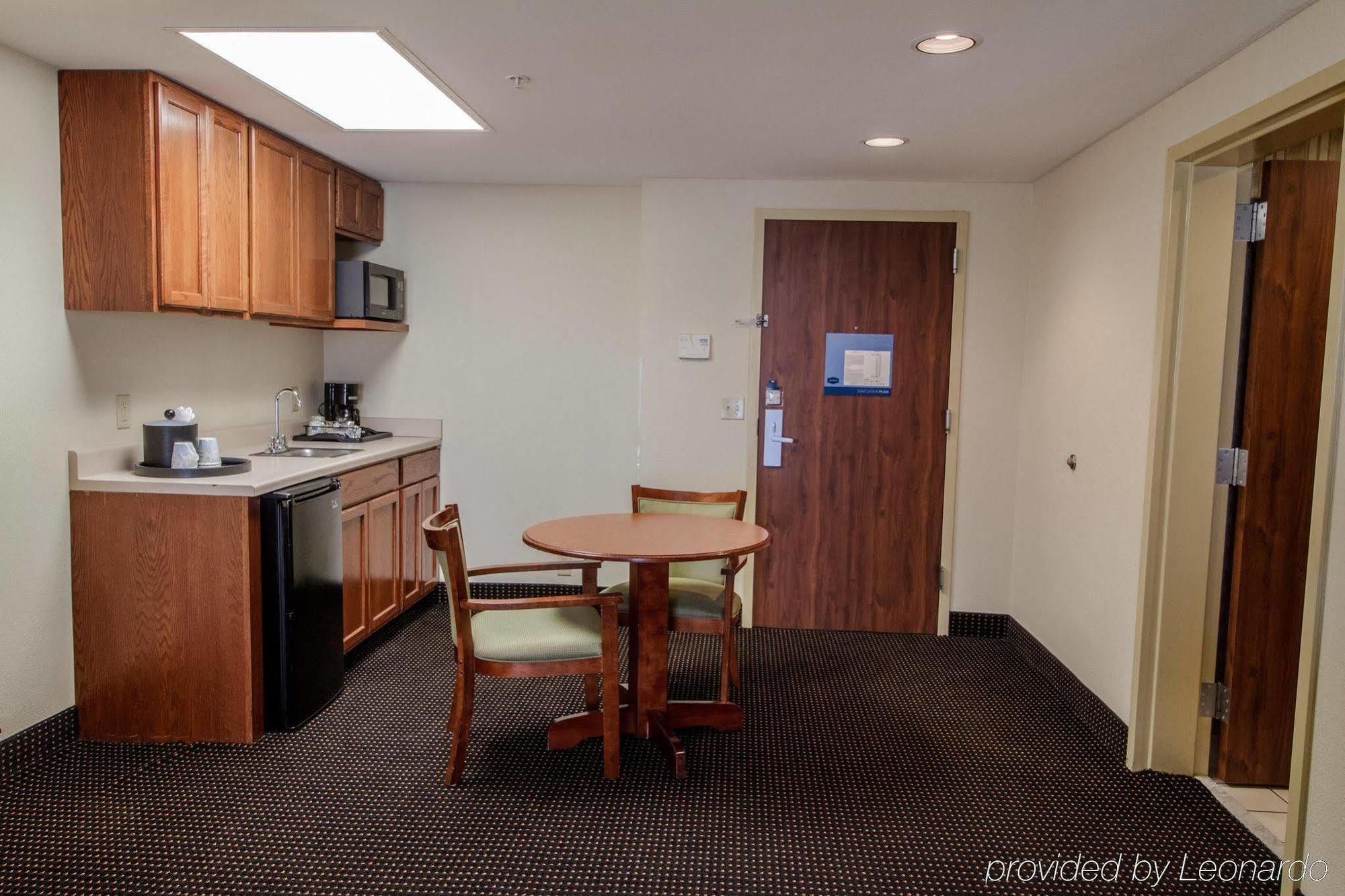 Hampton By Hilton Oklahoma City I-40 East- Tinker Afb Midwest City Exterior photo